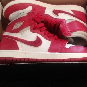 Jordan 1 Retro High Og size 3y Lt iron/varsity red sail